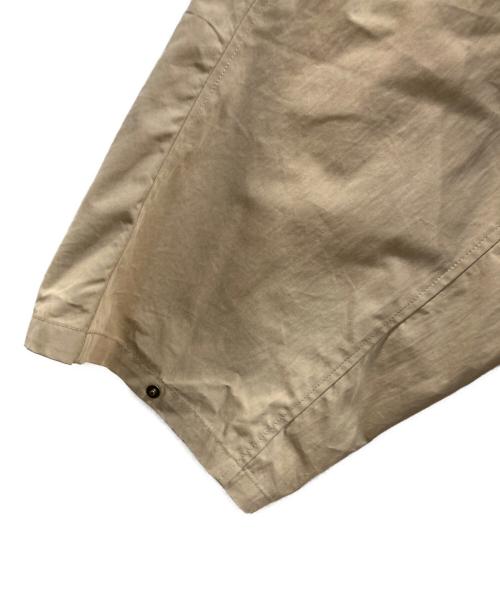 CLORE +（クロレ）CLORE + (クロレ) Cross over Trench/クロスオーバートレンチ ベージュ サイズ:Freeの古着・服飾アイテム
