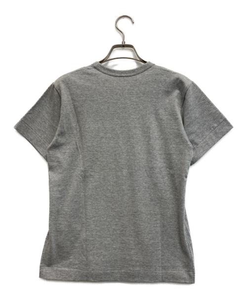 PLAY COMME des GARCONS（プレイコムデギャルソン）PLAY COMME des GARCONS (プレイコムデギャルソン) Small Red Heart Tシャツ グレー サイズ:XXSの古着・服飾アイテム