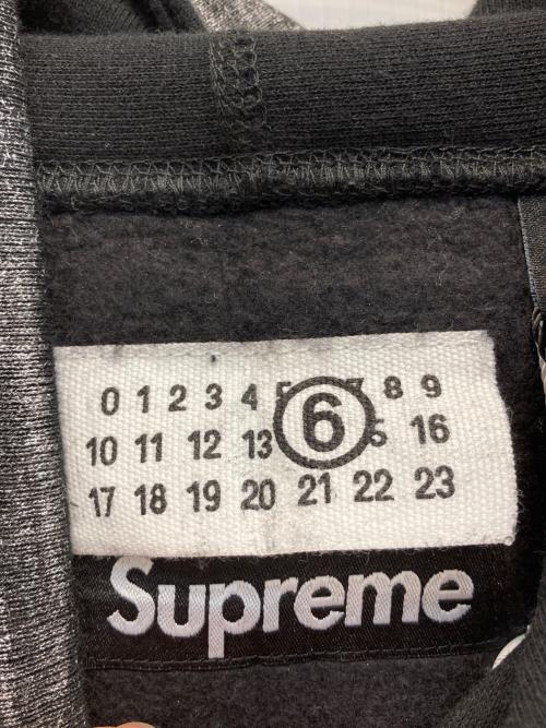 SUPREME（シュプリーム）SUPREME MM6 Maison Margiela (エムエムシックスメゾンマルジェラ) 24SS Foil Box Logo Hooded Sweatshirt/フォイルボックスロゴフードパーカー グレー サイズ:Ｌ 未使用品の古着・服飾アイテム