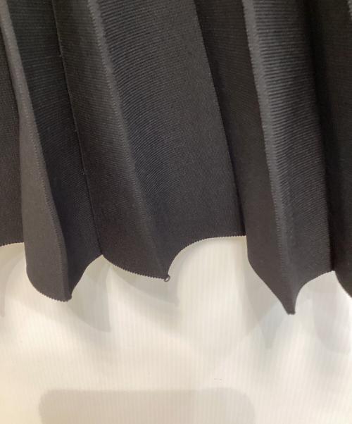 Ameri（アメリ）AMERI (アメリ) WAVE PLEATS KNIT SKIRT ブラック サイズ:Sの古着・服飾アイテム