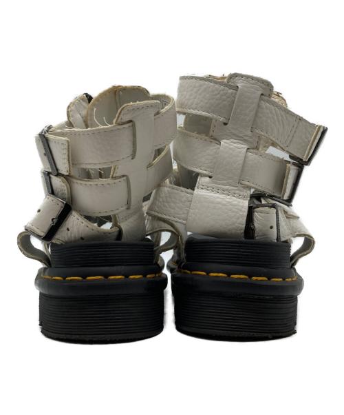 Dr.Martens（ドクターマーチン）Dr.Martens (ドクターマーチン) OLSON サンダル ホワイト サイズ:5の古着・服飾アイテム