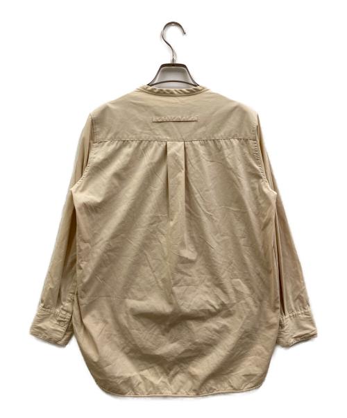 ticca（ティッカ）TICCA (ティッカ) ノーカラーシャツ ベージュ サイズ:SIZE 2の古着・服飾アイテム