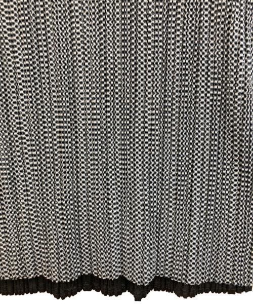 PLEATS PLEASE（プリーツプリーズ）PLEATS PLEASE (プリーツプリーズ) ジオメトリック柄レイヤードノースリーブプリーツカットソー グレー サイズ:3の古着・服飾アイテム