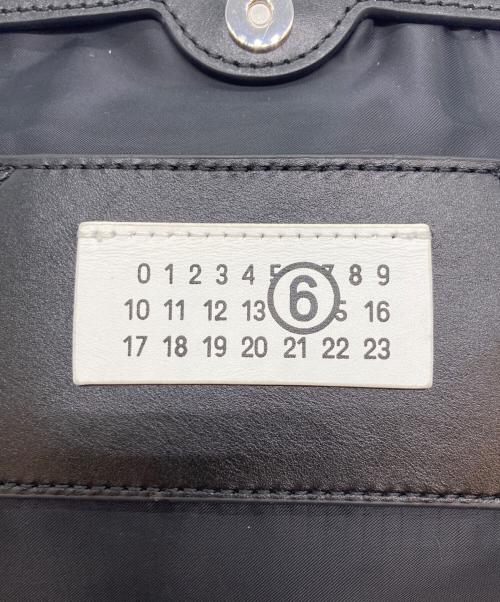 MM6 Maison Margiela（エムエムシックスメゾンマルジェラ）MM6 Maison Margiela (エムエムシックスメゾンマルジェラ) REVERSE POCHETTE MINI /リバースポシェット ミニ ブラックの古着・服飾アイテム