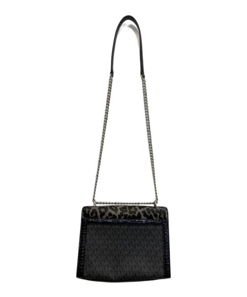 MICHAEL KORS（マイケルコース）MICHAEL KORS (マイケルコース) WHITNEY フラップ チェーン ショルダー ミディアム ブラックの古着・服飾アイテム