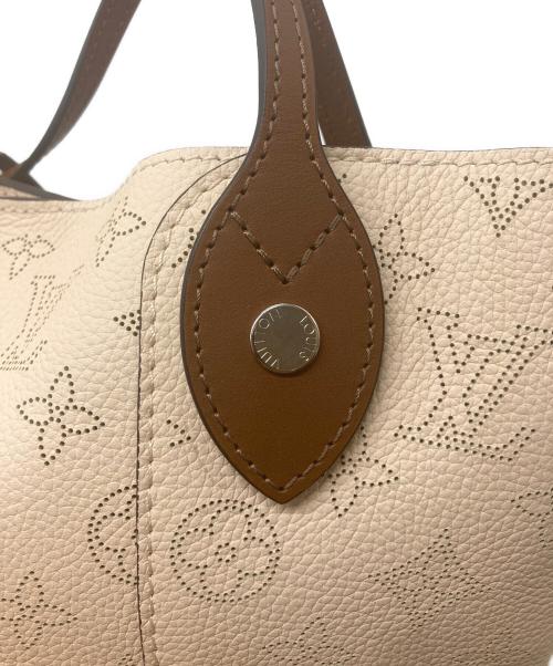 LOUIS VUITTON（ルイ ヴィトン）LOUIS VUITTON (ルイ ヴィトン) ヒナPM ハンドバッグ アイボリーの古着・服飾アイテム