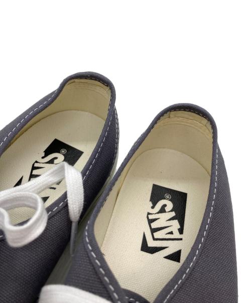 VANS（ヴァンズ）VANS (ヴァンズ) AUTHENTIC /オーセンティック MD グレー サイズ:26.5の古着・服飾アイテム