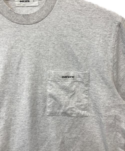 everyone（エブリワン）everyone (エブリワン) everyone Pocket Tee Shirt グレー サイズ:Mの古着・服飾アイテム