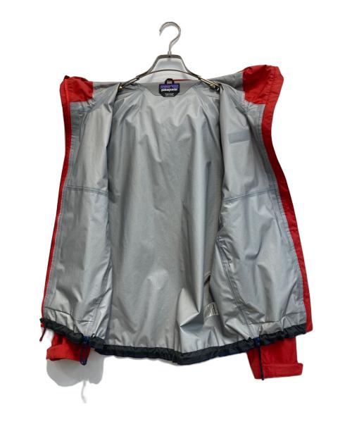 Patagonia（パタゴニア）Patagonia (パタゴニア) TORRENTSHELL 3L JACKET レッド×ネイビー サイズ:Sの古着・服飾アイテム