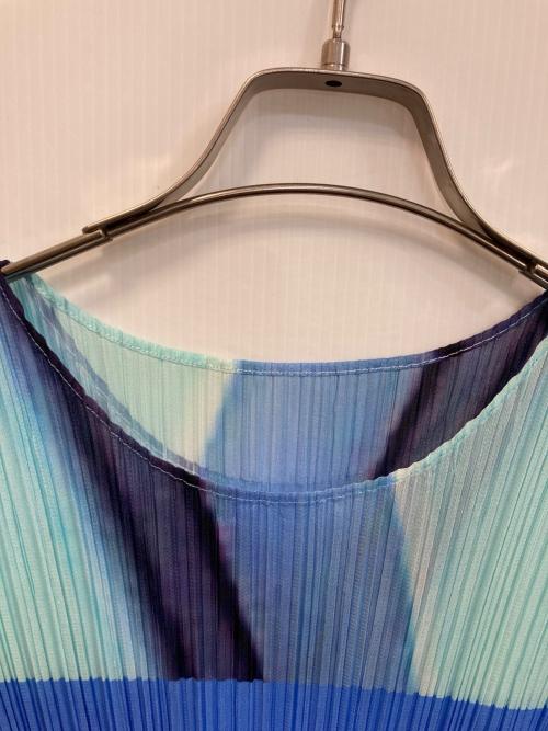 PLEATS PLEASE（プリーツプリーズ）PLEATS PLEASE (プリーツプリーズ) 丸首ノースリーブ プリーツワンピース ブルー サイズ:記載なしの古着・服飾アイテム