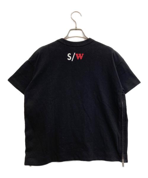 sacai（サカイ）sacai (サカイ) サイドジップロゴTシャツ ブラック サイズ:2の古着・服飾アイテム