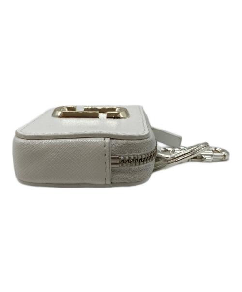 MARC JACOBS（マークジェイコブス）MARC JACOBS (マークジェイコブス) コインケース ホワイトの古着・服飾アイテム