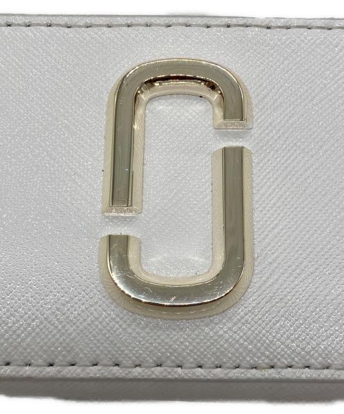 MARC JACOBS（マークジェイコブス）MARC JACOBS (マークジェイコブス) コインケース ホワイトの古着・服飾アイテム