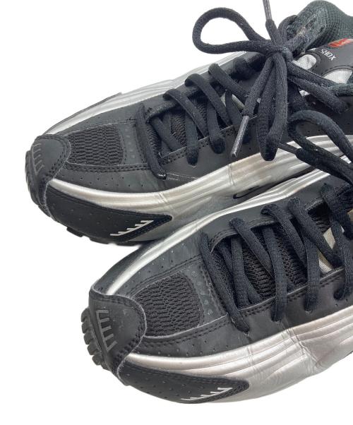 NIKE（ナイキ）NIKE (ナイキ) SHOX R4 METALLIC SILVER/ショックスR4 メタリックシルバー シルバー サイズ:25の古着・服飾アイテム