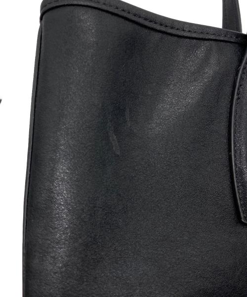 truuzen（トゥルーゼン）truuzen (トゥルーゼン) レザートートバッグ ブラックの古着・服飾アイテム