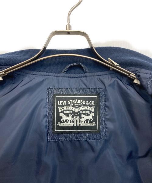LEVI'S（リーバイス）LEVI'S (リーバイス) デニム中綿ベスト インディゴ サイズ:Mの古着・服飾アイテム