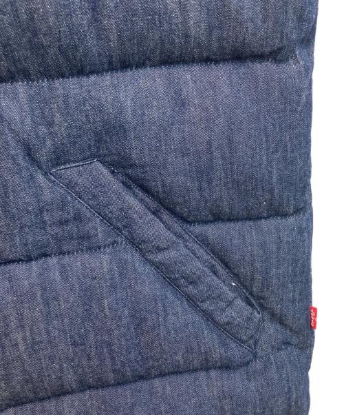 LEVI'S（リーバイス）LEVI'S (リーバイス) デニム中綿ベスト インディゴ サイズ:Mの古着・服飾アイテム