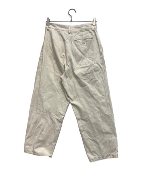 wirrow（ウィロウ）WIRROW (ウィロウ) COTTON TWILL TUCK PANTS ホワイト サイズ:Sの古着・服飾アイテム