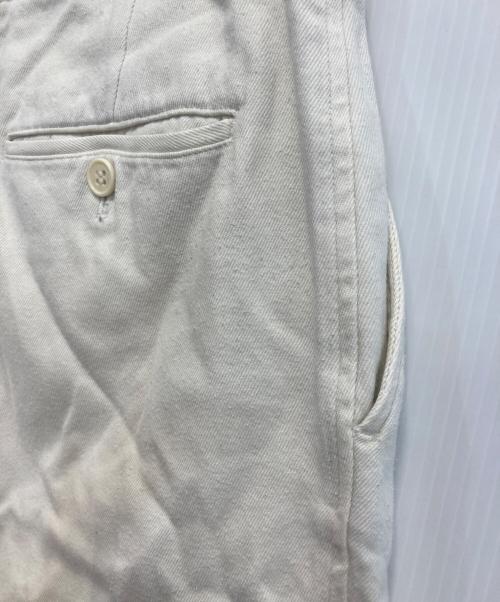 wirrow（ウィロウ）WIRROW (ウィロウ) COTTON TWILL TUCK PANTS ホワイト サイズ:Sの古着・服飾アイテム