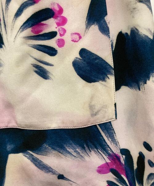 DRIES VAN NOTEN（ドリスヴァンノッテン）DRIES VAN NOTEN (ドリスヴァンノッテン) フローラルタックワイドパンツ ネイビー×ホワイト サイズ:XSの古着・服飾アイテム