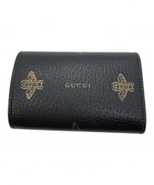 GUCCI（グッチ）の古着「Bee Star 6連キーケース」｜ブラック