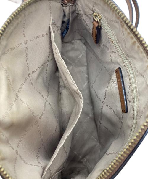MICHAEL KORS（マイケルコース）MICHAEL KORS (マイケルコース) ショルダーバッグ ブラウンの古着・服飾アイテム