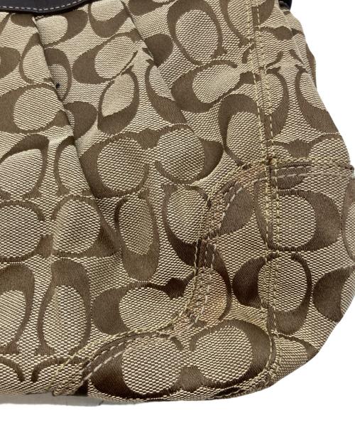 COACH（コーチ）COACH (コーチ) シグネチャーハンドバッグ ベージュの古着・服飾アイテム