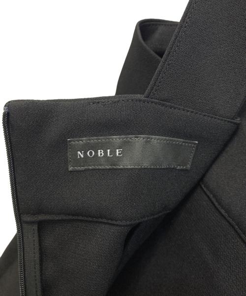 Noble（ノーブル）Noble (ノーブル) 26SS ラフィネダブルクロスソフトスクエアワンピース ブラック サイズ:38の古着・服飾アイテム