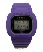 CASIO×itzyカシオ×イッチ）の古着「G-SHOCK ミッドサイズ ITZY コラボレーションモデル」｜パープル×ブラック