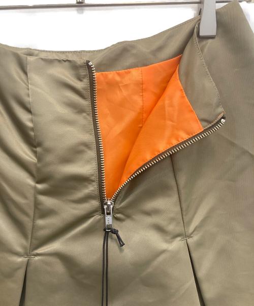 ESIÓ（エシオ）ESIÓ (エシオ) Nylon MA-1 skirt オリーブ サイズ:Mの古着・服飾アイテム