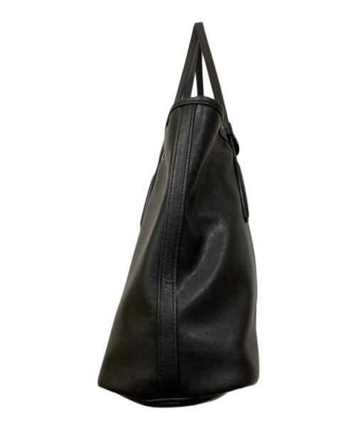 truuzen（トゥルーゼン）truuzen (トゥルーゼン) レザートートバッグ ブラックの古着・服飾アイテム