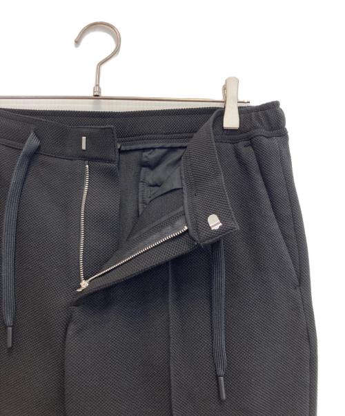 ARMANI EXCHANGE（アルマーニ エクスチェンジ）ARMANI EXCHANGE (アルマーニ エクスチェンジ) テーラードジャージパンツ ブラック サイズ:W32 未使用品の古着・服飾アイテム
