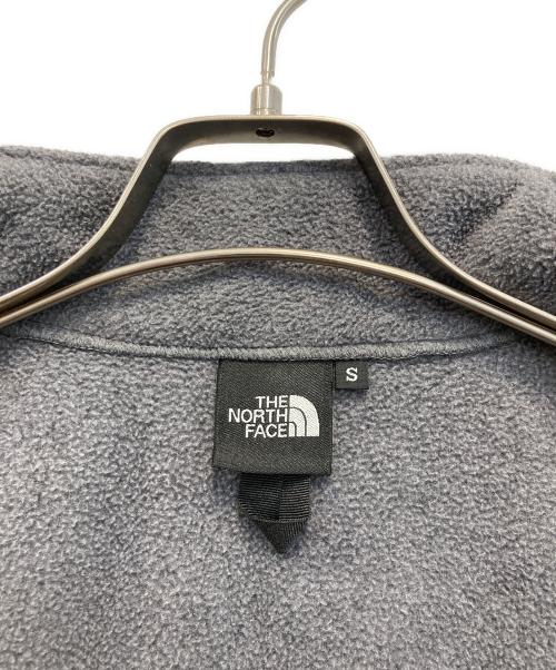THE NORTH FACE（ザ ノース フェイス）THE NORTH FACE (ザ ノース フェイス) デナリジャケット グレー・ブラック サイズ:Sの古着・服飾アイテム