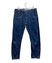 Denham（デンハム）の古着「CROSS BACK TAPERED PANTS」｜インディゴ