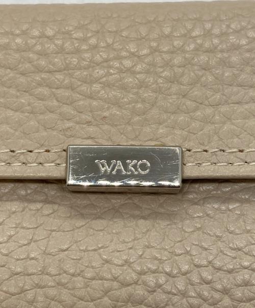 WAKO（ワコー）WAKO (ワコー) 3つ折り財布 アイボリーの古着・服飾アイテム