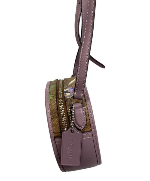 COACH（コーチ）COACH (コーチ) ワイアット クロスボディ バッグ・シグネチャー キャンバス ホワイト×ブラックの古着・服飾アイテム