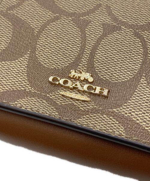 COACH（コーチ）COACH (コーチ) シグネチャー3つ折りコンパクトウォレット ベージュの古着・服飾アイテム