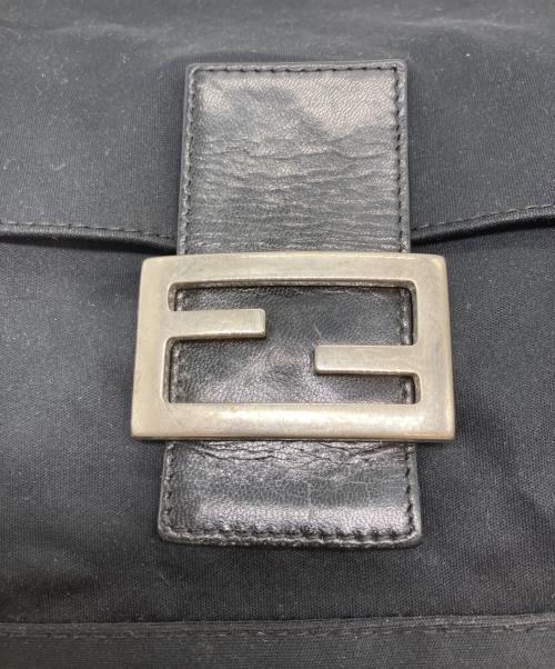 FENDI（フェンディ）FENDI (フェンディ) マンマバゲットボンディングショルダーバッグ ブラックの古着・服飾アイテム