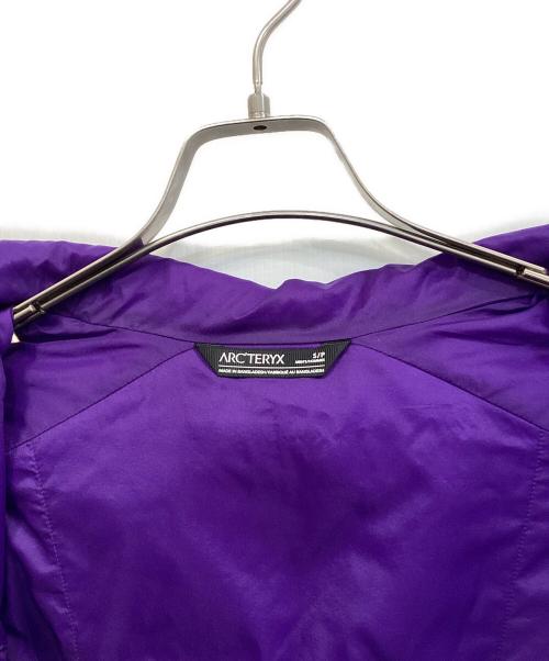 ARC'TERYX（アークテリクス）ARC'TERYX (アークテリクス) アトム フーディ M/ Atom Hoody パープル サイズ:Sの古着・服飾アイテム