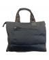 FENDI (フェンディ) ロゴライン ハンドバッグ ブラック：25000円
