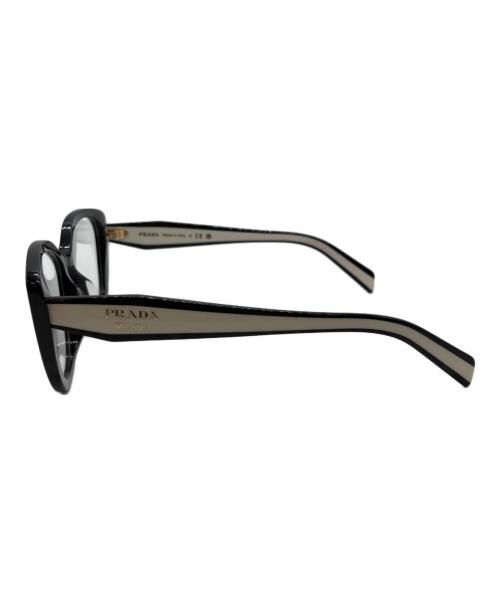 PRADA（プラダ）PRADA (プラダ) キャットアイ / フォックス型 アイウェア / 眼鏡 ホワイト×ブラック サイズ:SIZE 55□16の古着・服飾アイテム