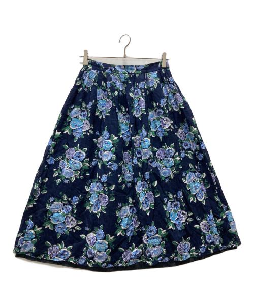 BLUE LABEL CRESTBRIDGE（ブルーレーベルクレストブリッジ）BLUE LABEL CRESTBRIDGE (ブルーレーベルクレストブリッジ) 花柄スカート ネイビー サイズ:Mの古着・服飾アイテム