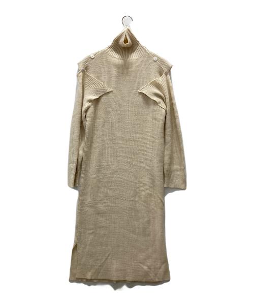 acka（エーシーケーエー）acka (エーシーケーエー) ボタンデザイン ニットワンピース ベージュ サイズ:表記無しの古着・服飾アイテム