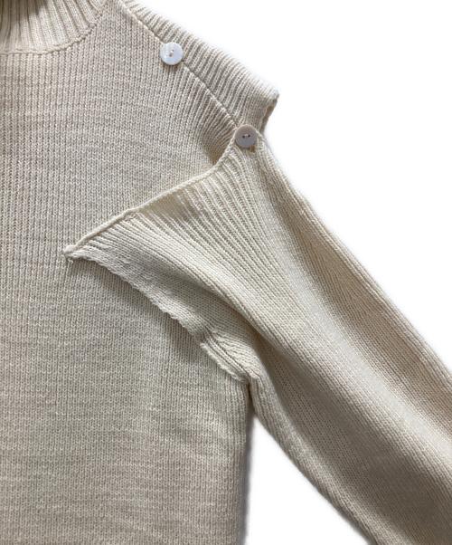 acka（エーシーケーエー）acka (エーシーケーエー) ボタンデザイン ニットワンピース ベージュ サイズ:表記無しの古着・服飾アイテム