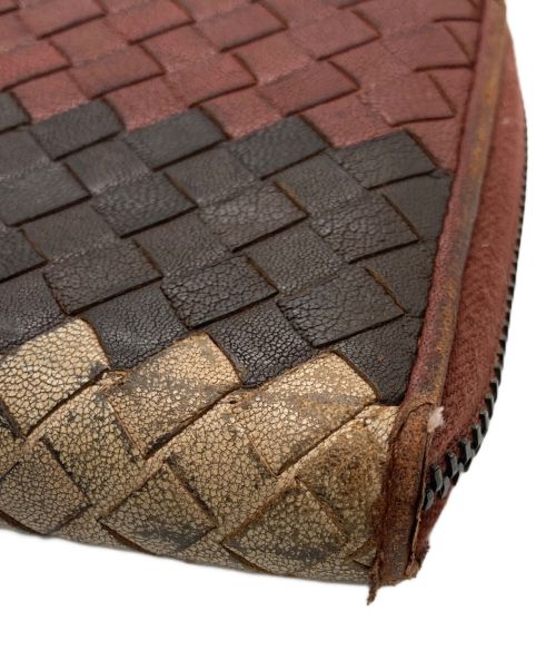 BOTTEGA VENETA（ボッテガベネタ）BOTTEGA VENETA (ボッテガベネタ) イントレチャートラウンド長財布 ブラウンの古着・服飾アイテム