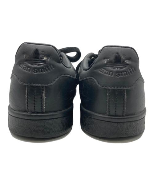adidas（アディダス）adidas (アディダス) スタンスミス ローカットスニーカー ブラック サイズ:255の古着・服飾アイテム