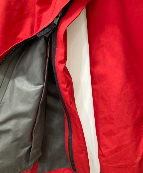 tilak（ティラック）tilak (ティラック) Odin Jacket/オディン ジャケット レッド サイズ:表記サイズ無しの古着・服飾アイテム