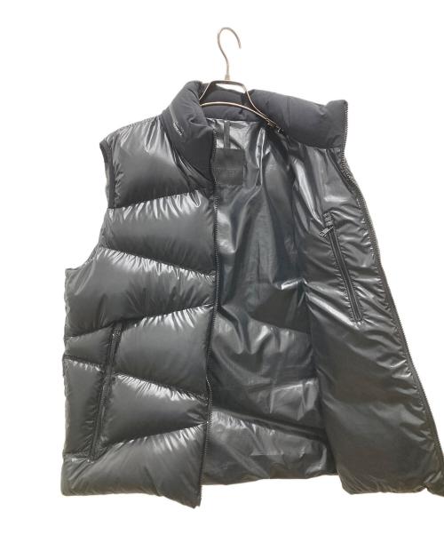 MONCLER（モンクレール）MONCLER (モンクレール) ロゴ ラバーワッペン ダウンベスト ブラック サイズ:2の古着・服飾アイテム