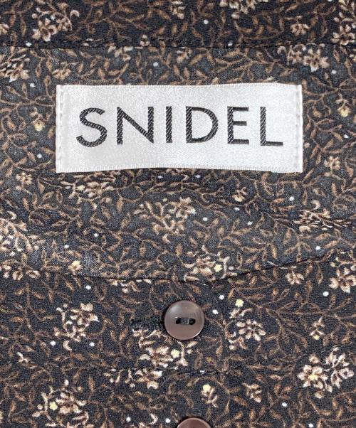 Snidel（スナイデル）Snidel (スナイデル) 総柄ワンピース ブラウン サイズ:FREEの古着・服飾アイテム