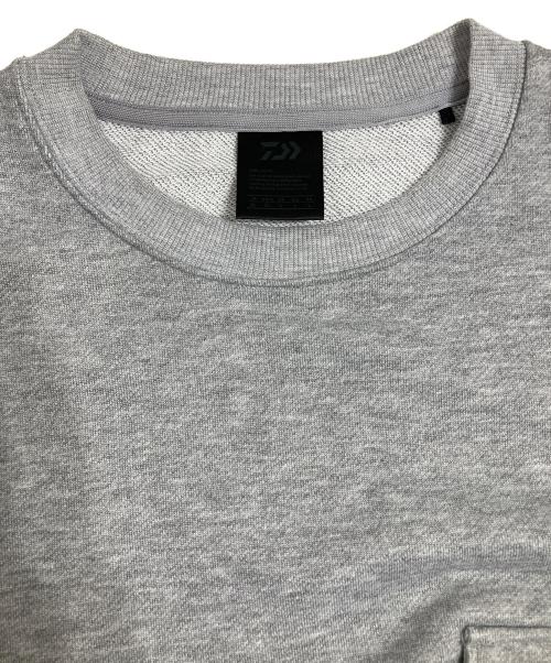 DAIWA PIER39（ダイワ ピア39）DAIWA PIER39 (ダイワ ピア39) TECH SWEAT MIL POCKET CREW グレー サイズ:XLの古着・服飾アイテム